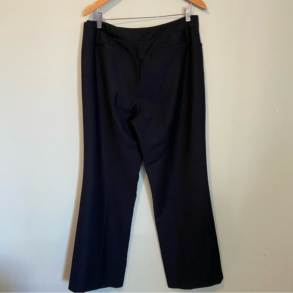 Calvin Klein Classic Black Blazer and matching pants set. - Picture 8 of 12